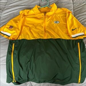🏈 ⛳️ Nike Green Bay Packers sideline coaches jacket in EUC.